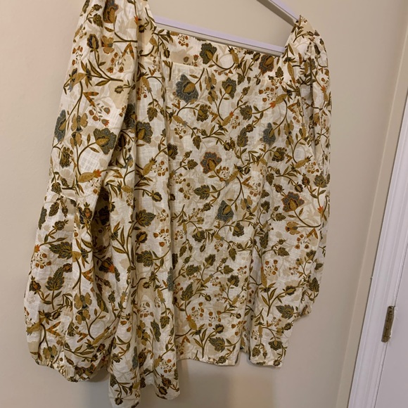 A.N.A ( a new approach ) crop style Top, size 2 - Picture 5 of 16